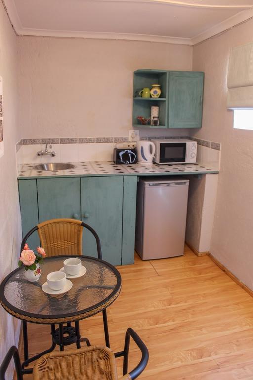 Carmel Villa B&B Or Self-Catering Calvinia Chambre photo