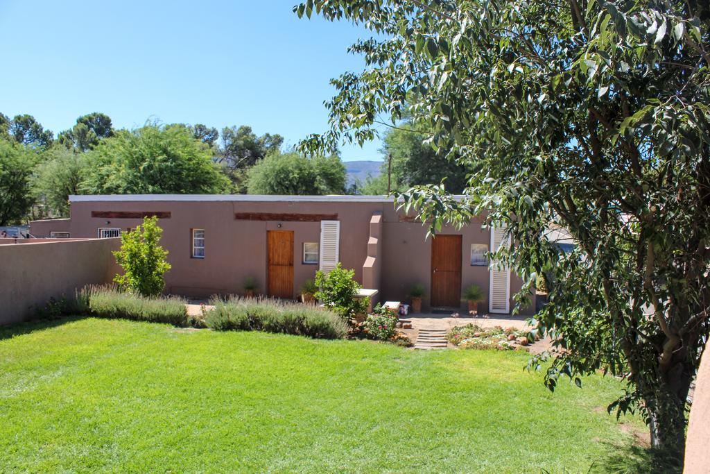 Carmel Villa B&B Or Self-Catering Calvinia Extérieur photo